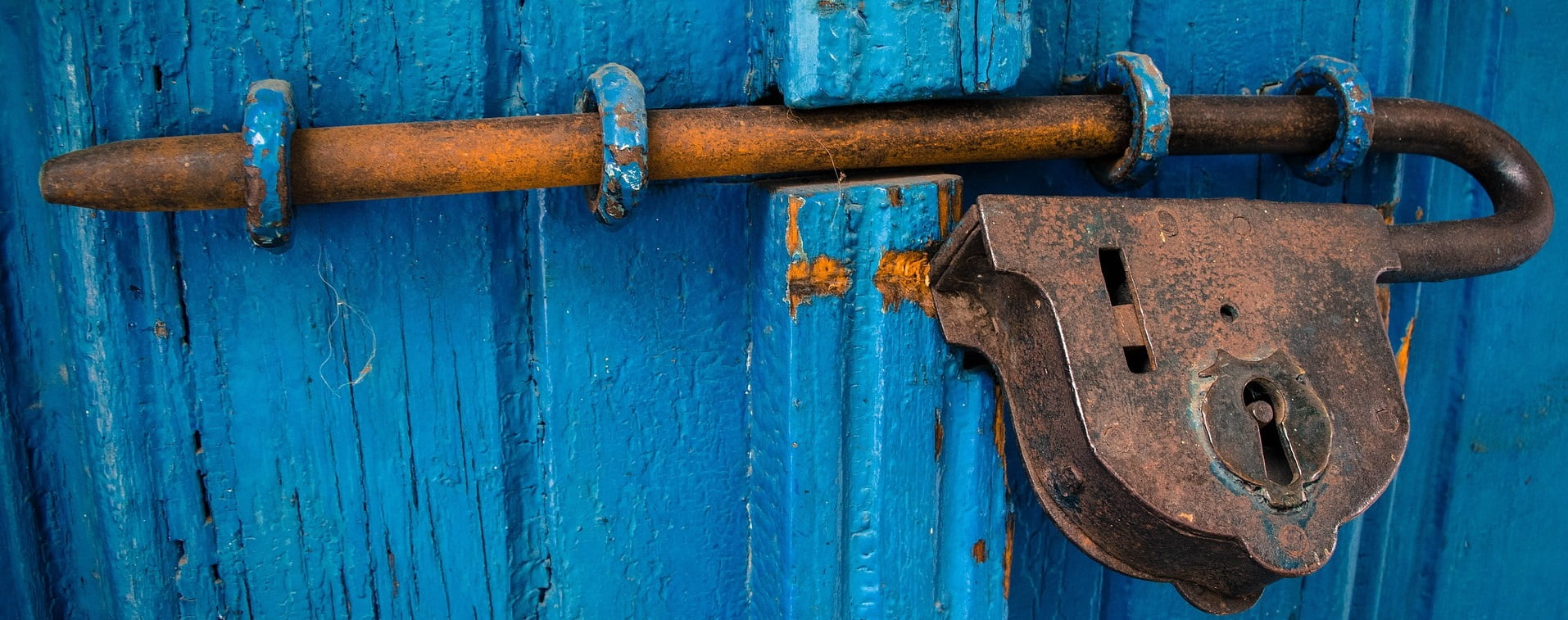 How to Protect Yourself From Scams in Old Age